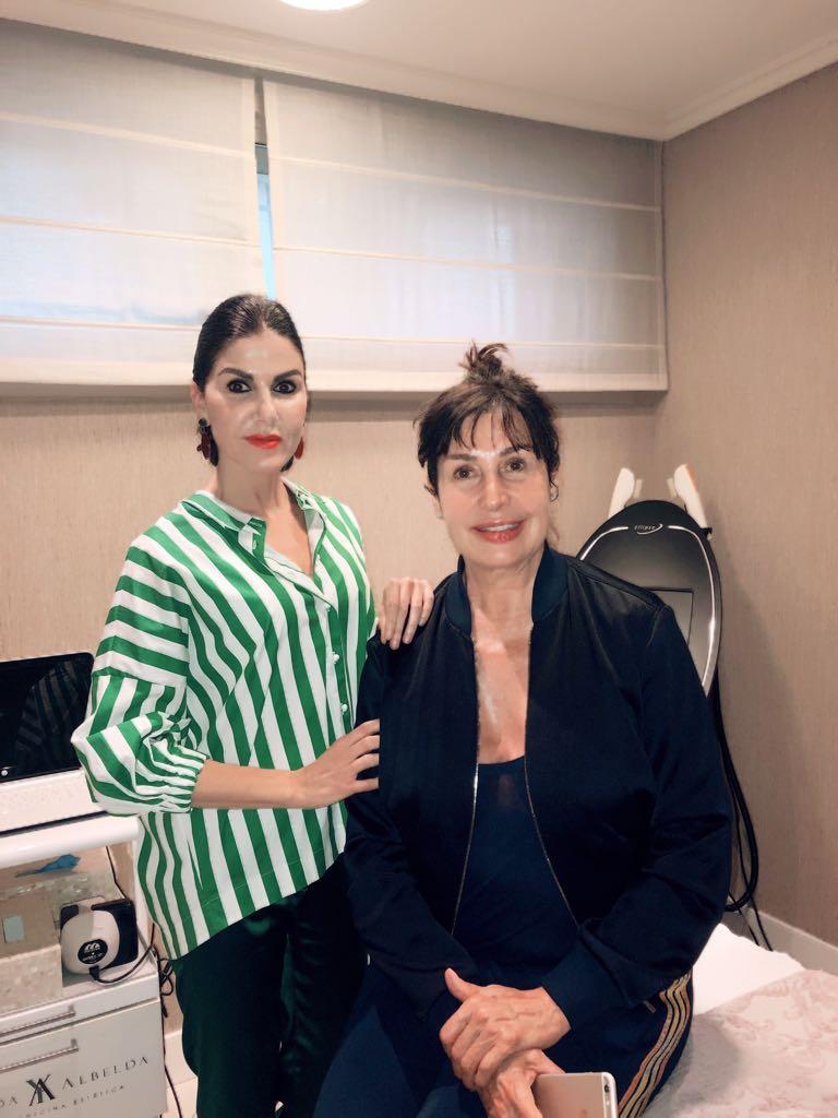 Carmen Martínez-Bordiu prueba el Accent Prime en la Clínica de Medicina Estética Yolanda Albelda
